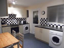 Images for Kingsland Avenue,  NN2