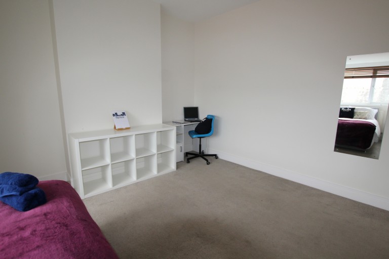 Images for Semilong, NN2 EAID:Keyhomes BID:Keyhomes