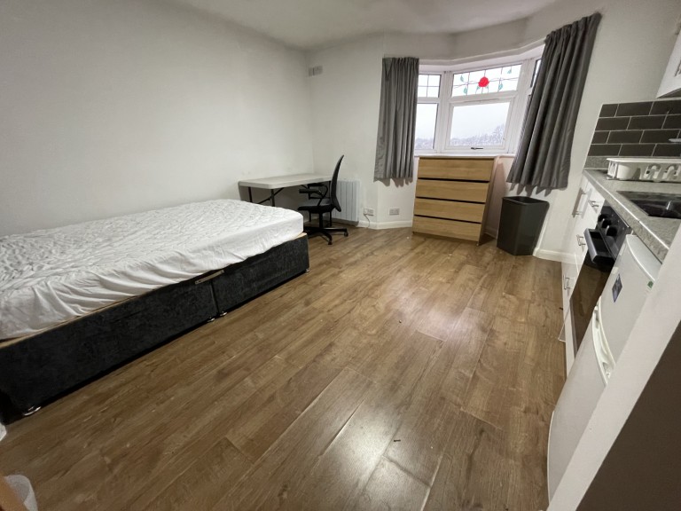 Images for Queens Park Parade, NN2 EAID:Keyhomes BID:Keyhomes