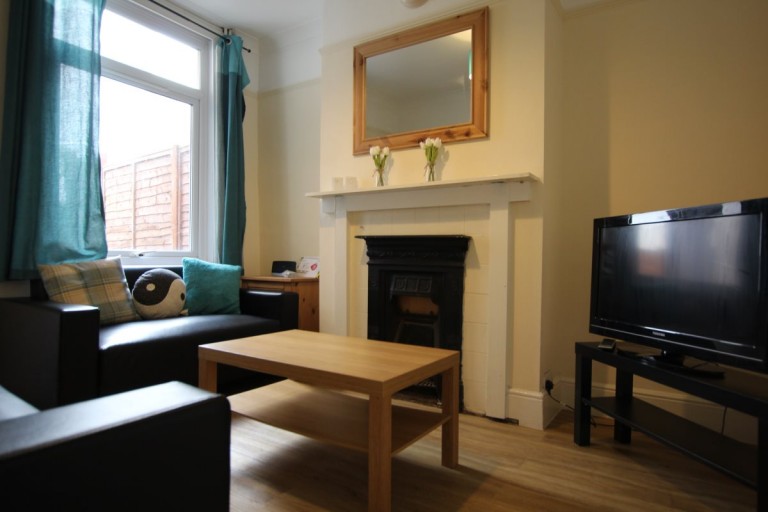Images for Leslie Road, Semilong NN2 EAID:Keyhomes BID:Keyhomes